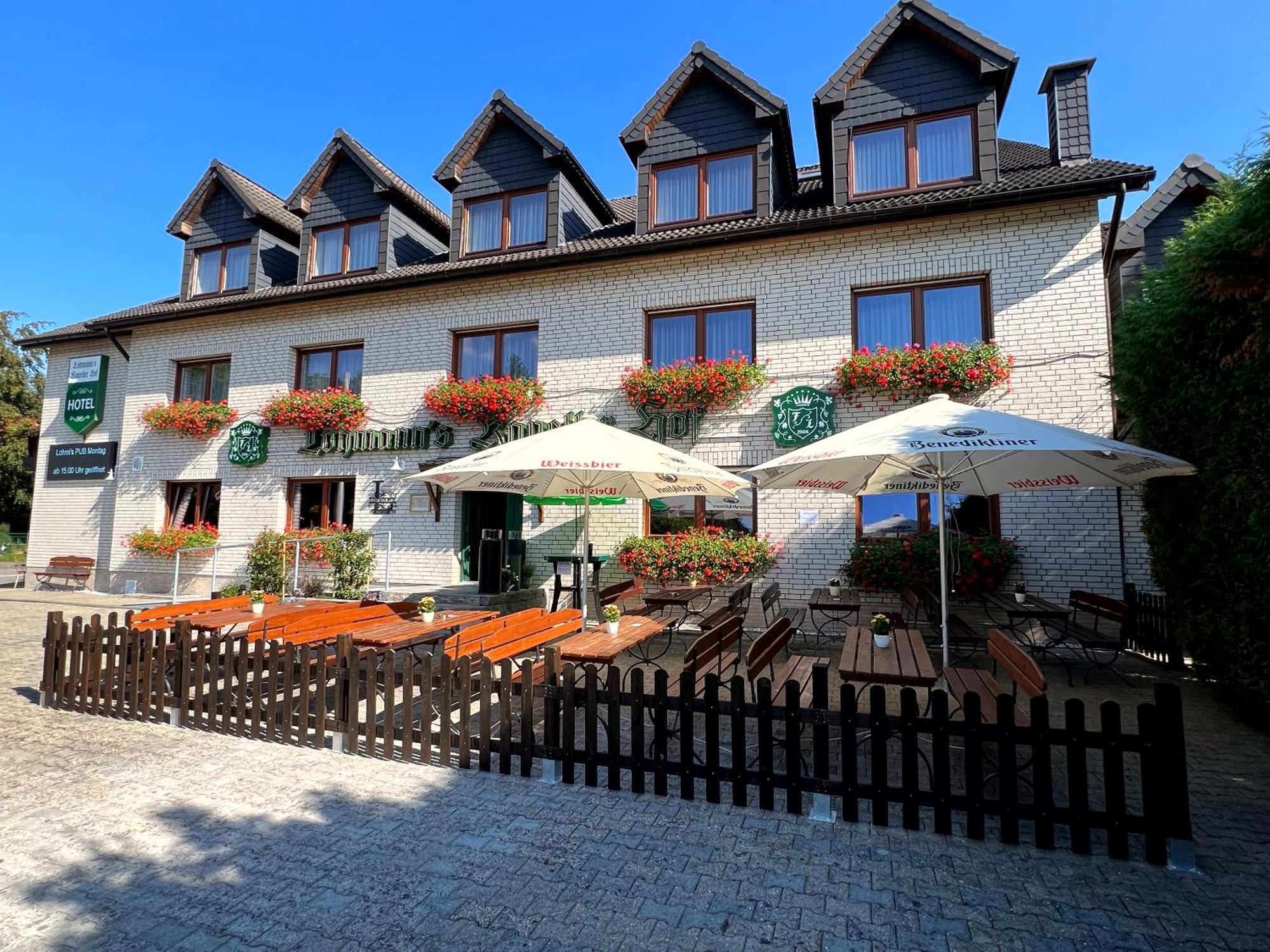 Lohmann'S Kapeller Hof Hotel Langenfeld  Buitenkant foto